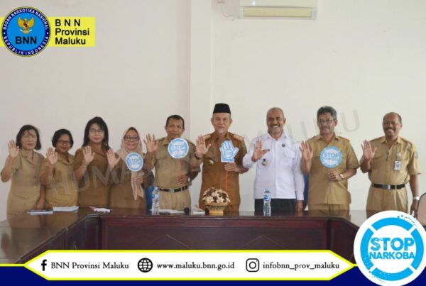 IMPLEMENTASI PERMENDAGRI NOMOR 12 TAHUN 2019, DINAS KOPERASI UKM PROVINSI MALUKU SOSIALISASIKAN BAHAYA NARKOBA KEPADA PEGAWAI