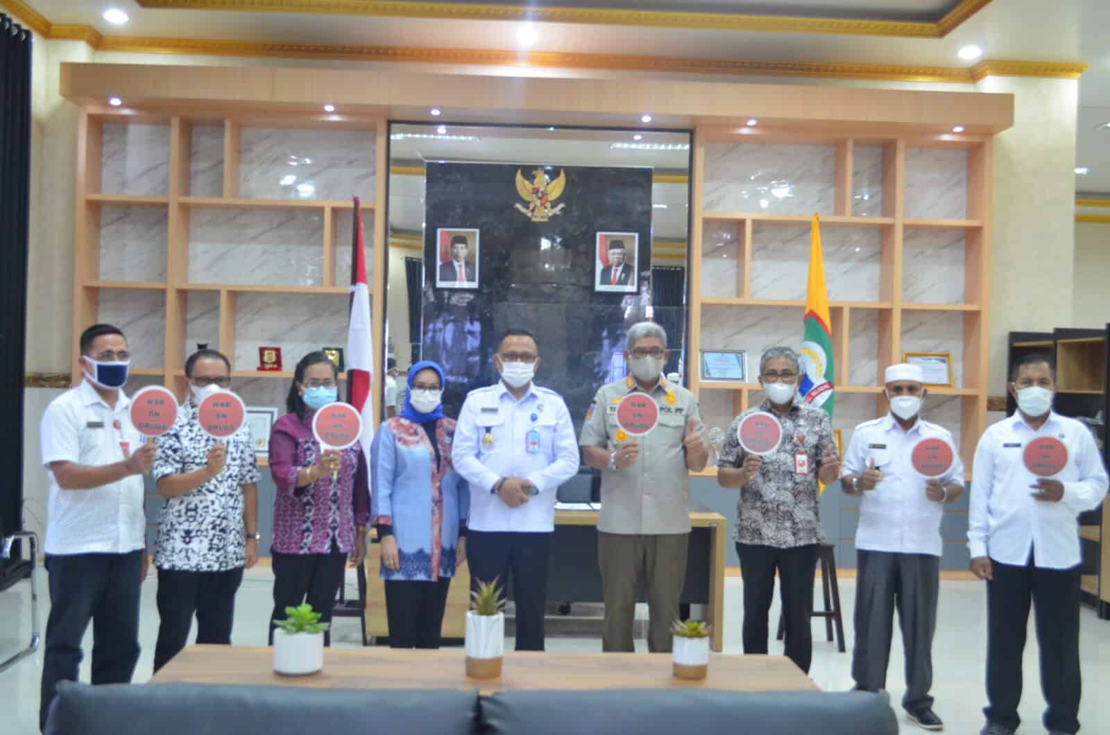 KEPALA BNN PROVINSI MALUKU KUNJUNGI PEMERINTAH KABUPATEN MALUKU TENGGARA KEPALA BNN PROVINSI MALUKU KUNJUNGI PEMERINTAH KABUPATEN MALUKU TENGGARA