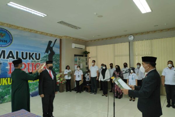 PELANTIKAN DAN PENGAMBILAN SUMPAH PEJABA, JABATAN ADMINISTRATOR DILINGKUNGAN BNN PROVINSI MALUKU
