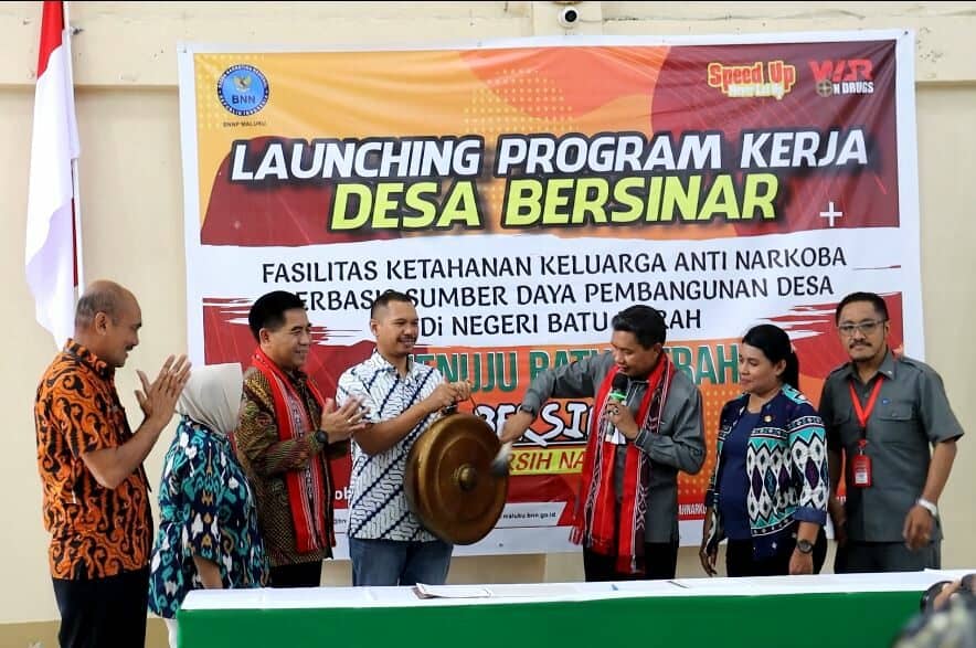 LAUNCHING PROGRAM KERJA DESA BERSINAR MENUJU DESA BATU MERAH BERSIH NARKOBA (BERSINAR)