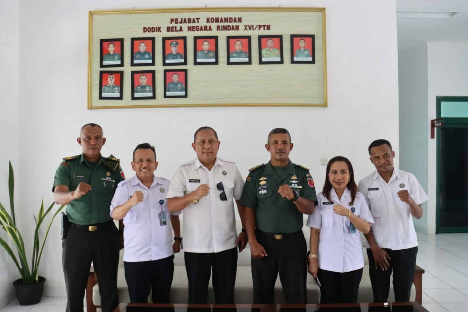 IRWIL I ITTAMA BNN RI TINJAU LOKASI REHABILITASI DODIK RESIMEN INDUK KODAM (RINDAM) XVI/PATTIMURA IRWIL I ITTAMA BNN RI TINJAU LOKASI REHABILITASI DODIK RESIMEN INDUK KODAM (RINDAM) XVI/PATTIMURA