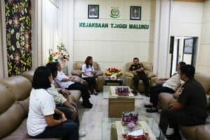 KUNJUNGAN KERJA PLT KEPALA BNNP MALUKU KE KEJAKSAAN TINGGI MALUKU
