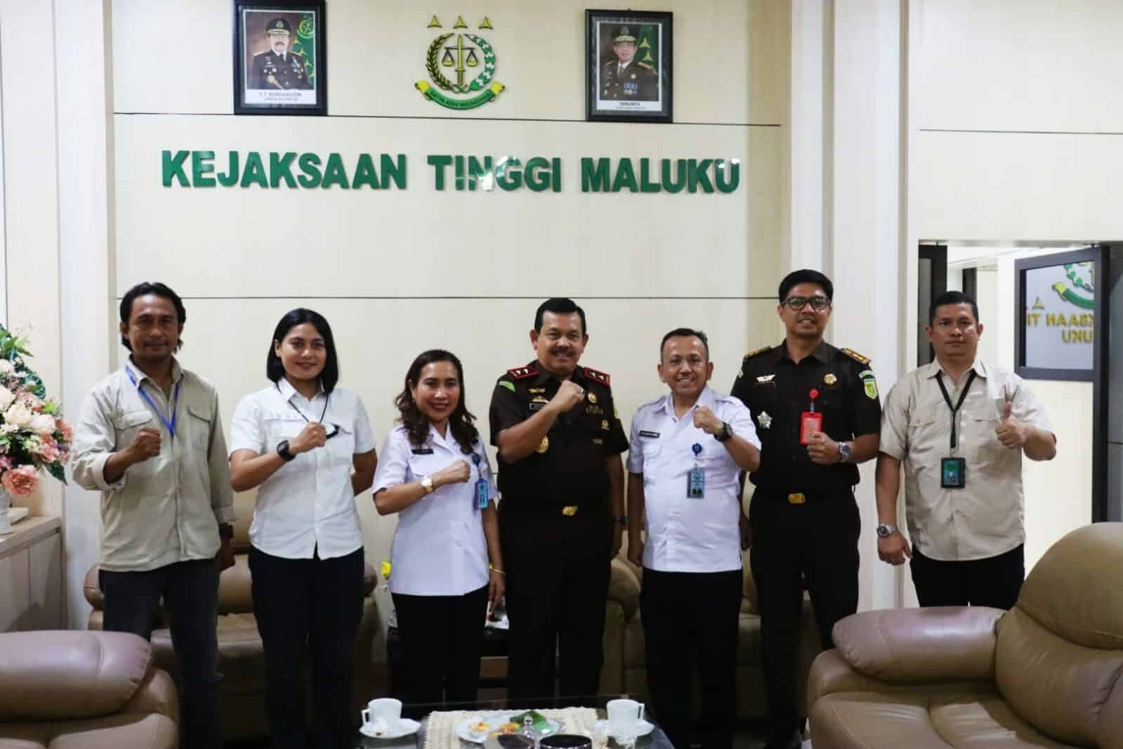 KUNJUNGAN KERJA PLT KEPALA BNNP MALUKU KE KEJAKSAAN TINGGI MALUKU KUNJUNGAN KERJA PLT KEPALA BNNP MALUKU KE KEJAKSAAN TINGGI MALUKU