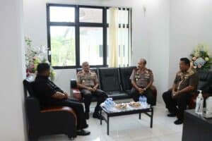 KEPALA BNN RI DAN SINODE GPM BERSINERGI DALAM MENANGANI NARKOBA DI MALUKU