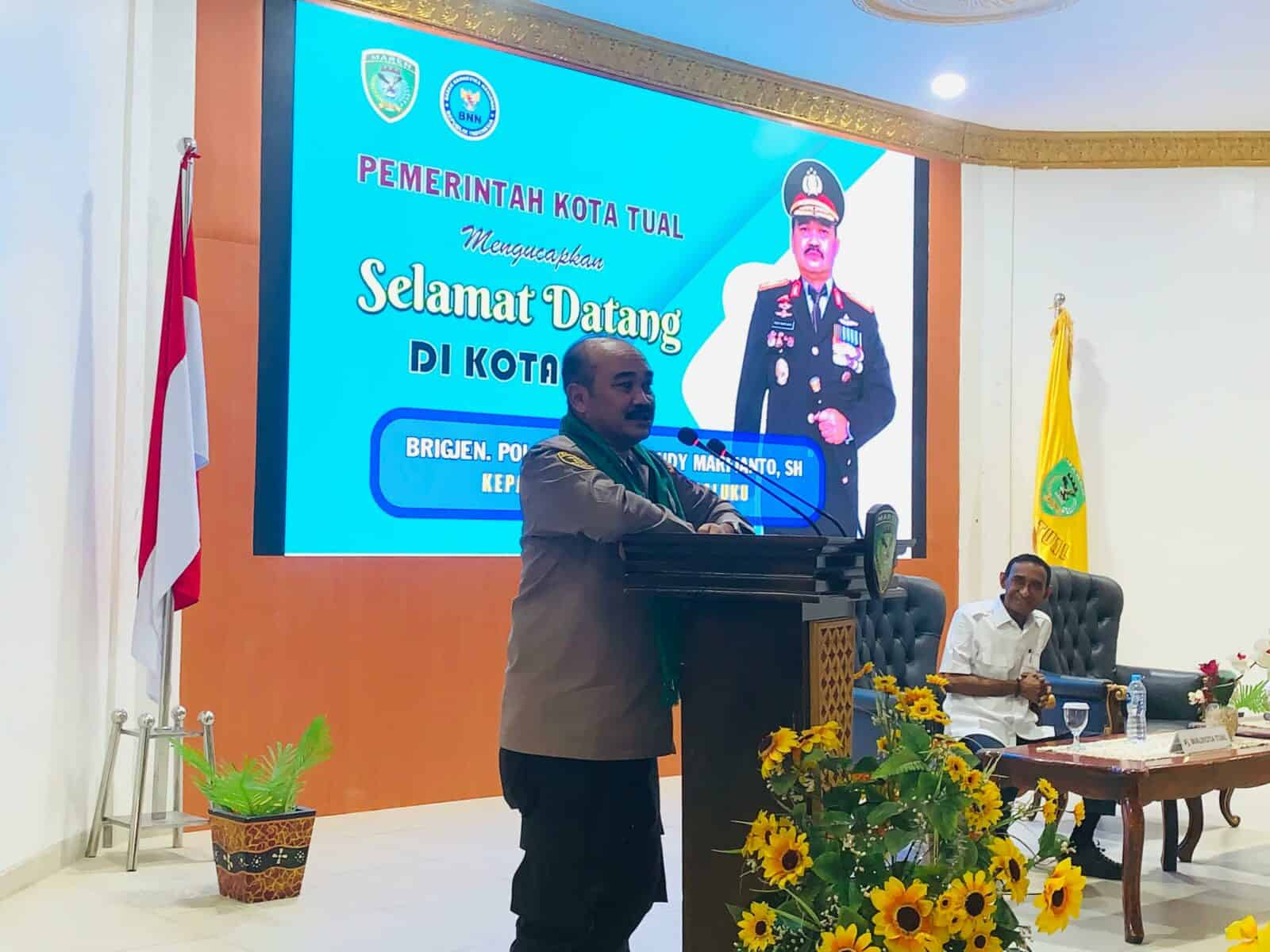 KUNJUNGAN KERJA DAN SILAHTURAHIM KEPALA BNN PROVINSI MALUKU BERSAMA PJ WALIKOTA TUAL DAN KEPALA SKPD PEMERINTAH DAERAH KOTA TUAL KUNJUNGAN KERJA DAN SILAHTURAHIM KEPALA BNN PROVINSI MALUKU BERSAMA PJ WALIKOTA TUAL DAN KEPALA SKPD PEMERINTAH DAERAH KOTA TUAL